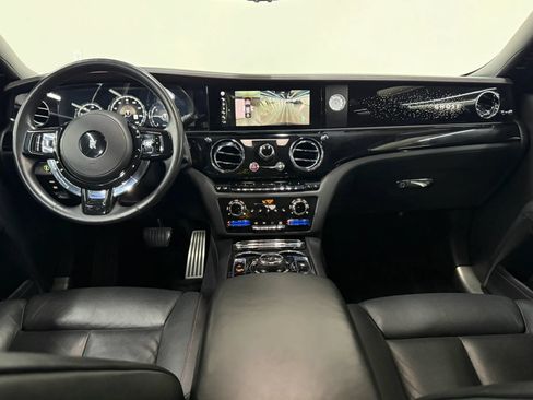 Used 2022 Rolls-Royce Ghost AWD/4WD image 39