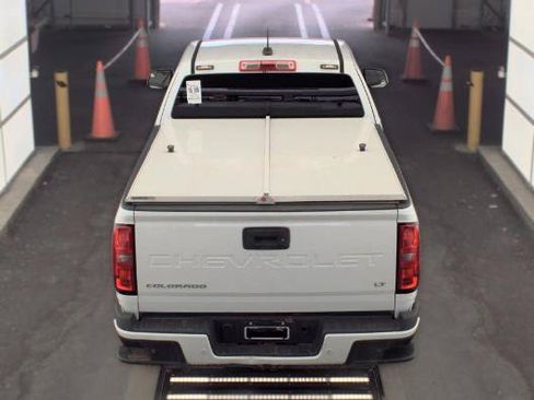 Used 2022 Chevrolet Colorado LT w/ Fleet Safety Package RWD image 8