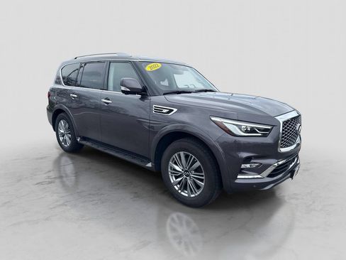Used 2022 INFINITI QX80 Luxe w/ Cargo Package AWD/4WD image 11