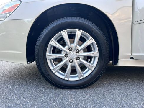 Used 2011 Buick Lucerne CX FWD image 14