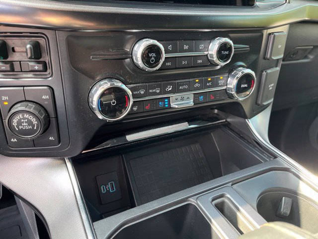 Used 2022 Ford F150 Platinum w/ Equipment Group 701A High AWD/4WD image 30