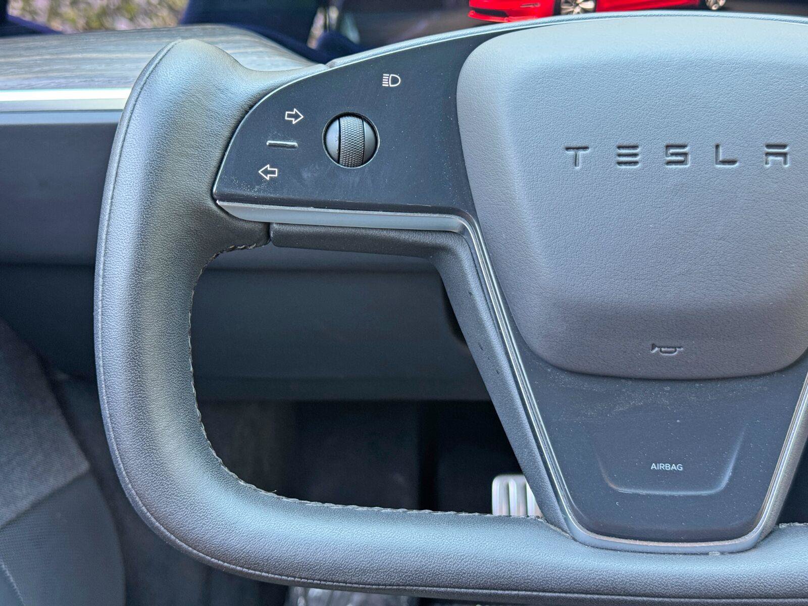 Used 2022 Tesla Model S AWD/4WD image 20