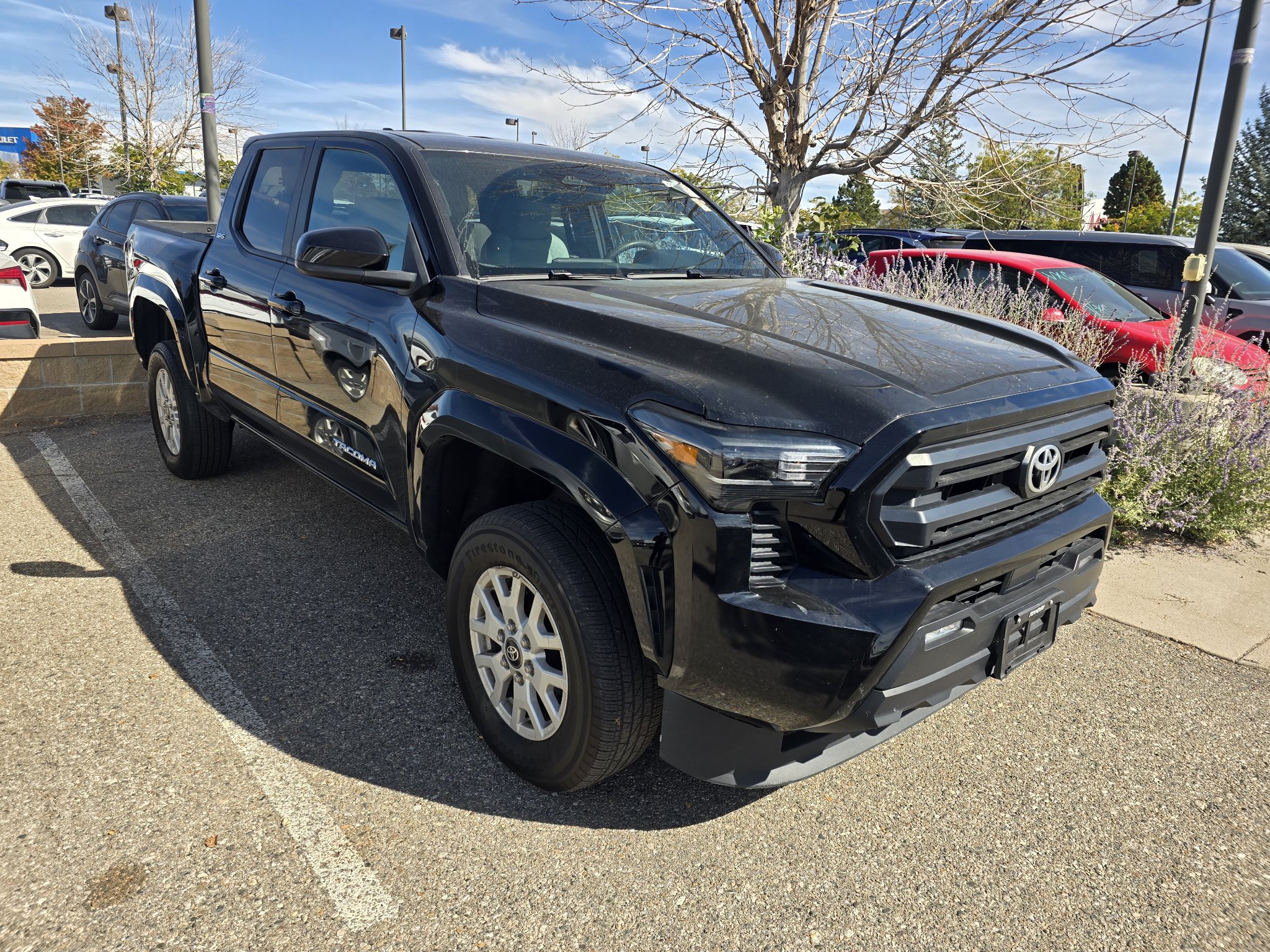 Used 2024 Toyota Tacoma SR5 AWD/4WD image 8