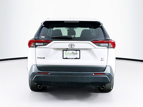 Used 2025 Toyota RAV4 LE image 7