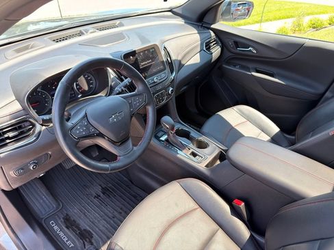 Used 2023 Chevrolet Equinox RS w/ RS Leather Package AWD/4WD image 32