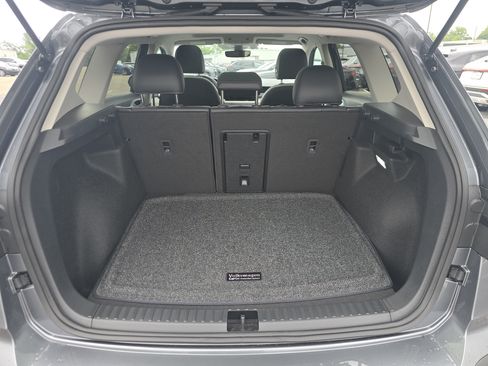 New 2026 Volkswagen Taos SE AWD/4WD image 16
