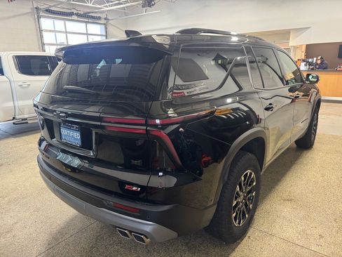 Certified 2024 Chevrolet Traverse Z71 w/ Enhanced Driving Package image 5