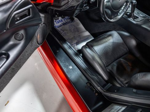 Used 1997 Dodge Viper GTS RWD image 39