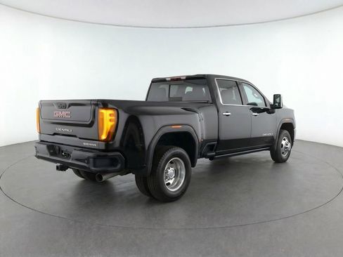 Used 2024 GMC Sierra 3500 Denali w/ Denali Reserve Package AWD/4WD image 7
