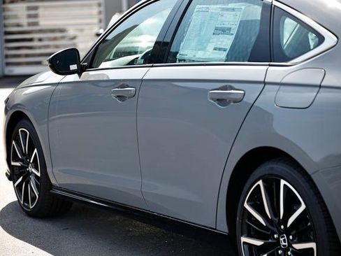 New 2026 Honda Accord Touring image 9