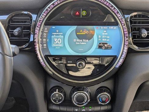 Used 2022 MINI Cooper S image 13