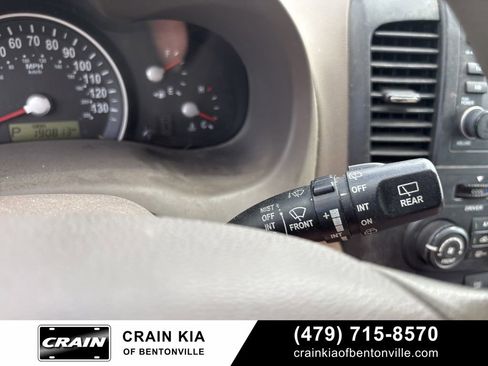 Used 2008 Kia Sedona LX image 25