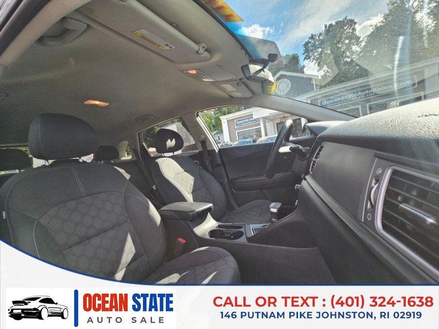 Used 2019 Kia Niro LX FWD image 14