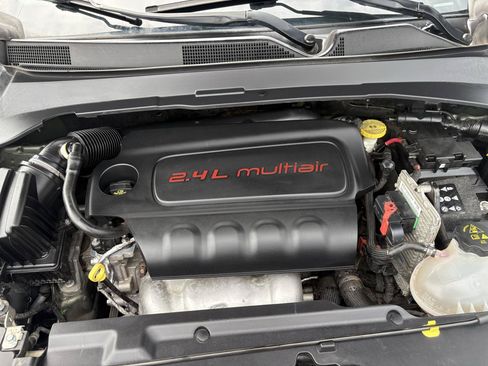 Used 2018 Jeep Compass Sport w/ Tech Group AWD/4WD image 64