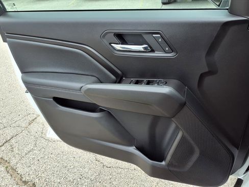 New 2026 GMC Canyon Elevation w/ Convenience Package image 12