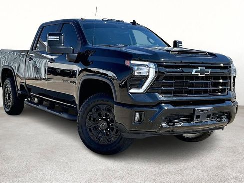 Used 2024 Chevrolet Silverado 2500 LT w/ Midnight Edition image 1