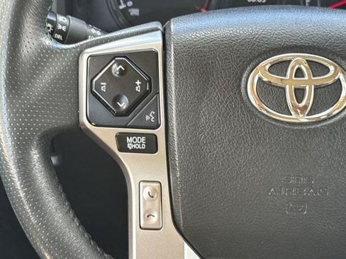 Used 2022 Toyota 4Runner SR5 Premium w/ Moonroof Package AWD/4WD image 14