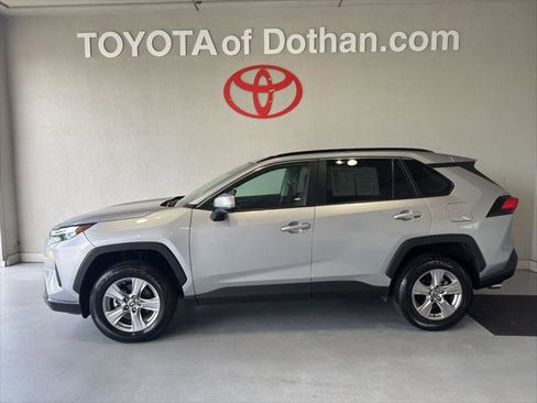 Certified 2025 Toyota RAV4 XLE w/ Convenience Package FWD image 1