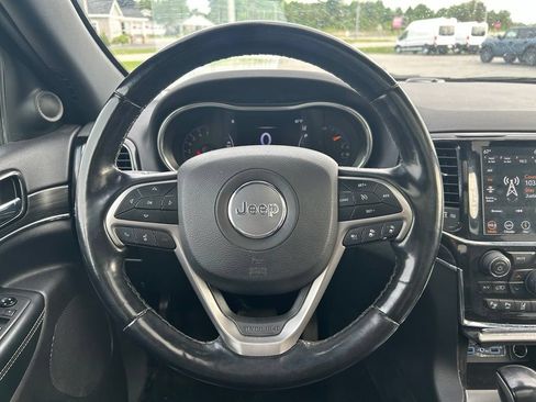 Used 2021 Jeep Grand Cherokee Limited AWD/4WD image 14