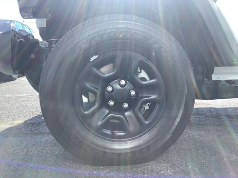 New 2026 Jeep Gladiator Sport AWD/4WD image 24