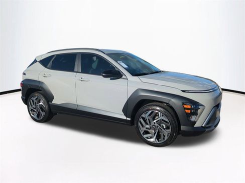 New 2026 Hyundai Kona SEL Premium image 2