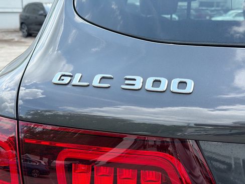 Used 2021 Mercedes-Benz GLC 300 image 11