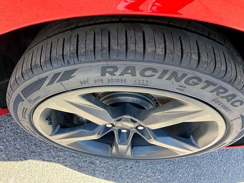 Used 2016 Chevrolet Camaro SS RWD image 7