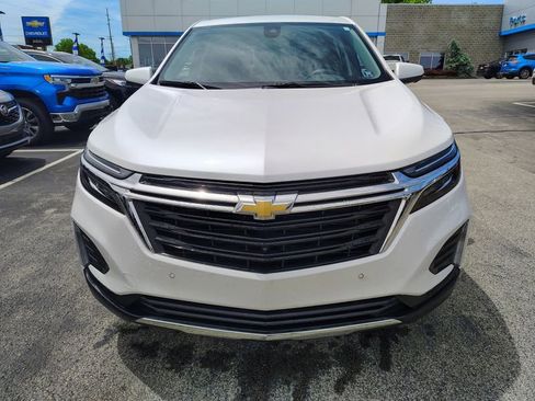 Used 2024 Chevrolet Equinox LT AWD/4WD image 2