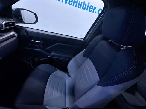 Used 2024 Toyota Tacoma TRD Sport image 32