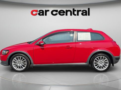 Used 2010 Volvo C30 T5 FWD image 2