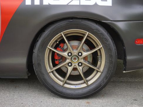 Used 1999 MAZDA MX-5 Miata RWD image 12