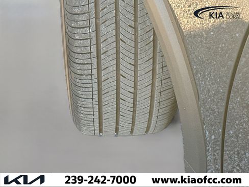 New 2025 Kia K4 LXS image 39