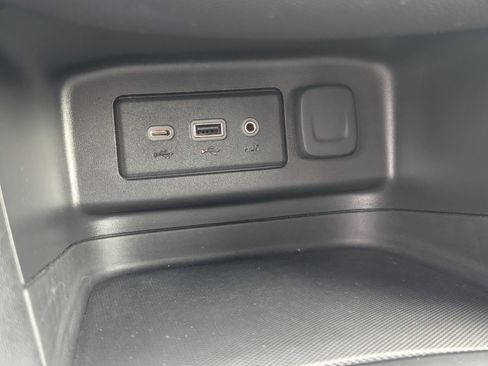 Used 2020 Chevrolet Equinox LT image 21