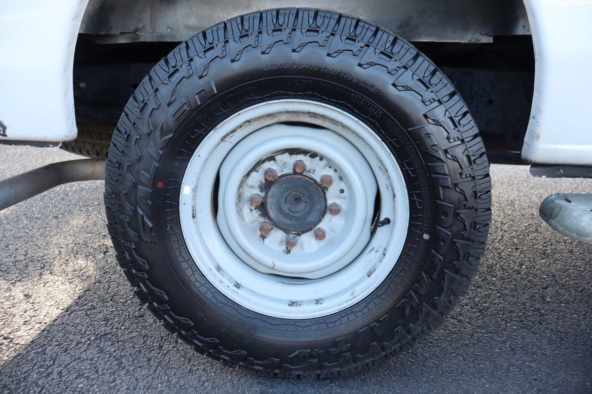 Used 2014 Ford E-250 and Econoline 250 w/ Power Group RWD image 39