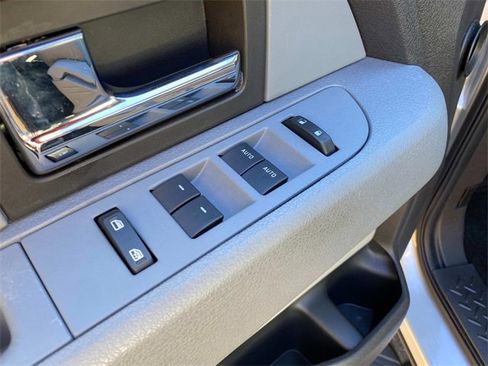 Used 2013 Ford F150 XLT w/ Luxury Equipment Group image 13