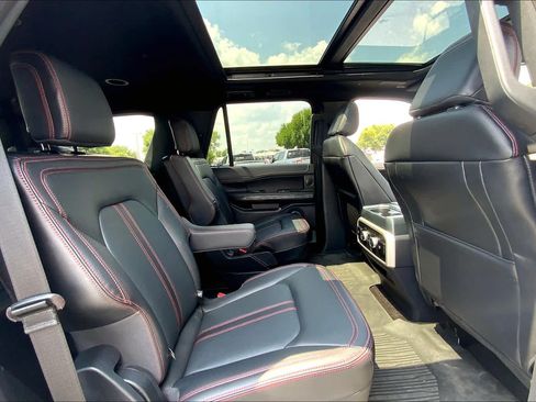 Certified 2022 Ford Expedition Limited RWD image 18