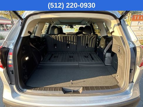 New 2025 Subaru Ascent Limited image 33