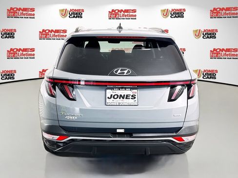 Certified 2024 Hyundai Tucson SEL w/ Convenience Package AWD/4WD image 17