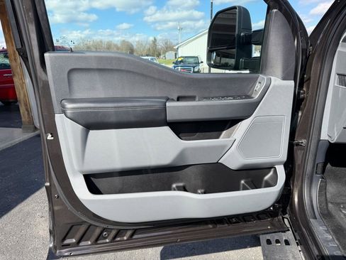 Used 2024 Ford F250 XLT w/ Tremor Off-Road Package image 12