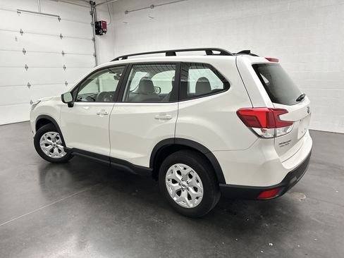 Used 2024 Subaru Forester AWD/4WD image 6
