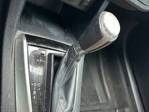Used 2016 Toyota Corolla LE FWD image 23