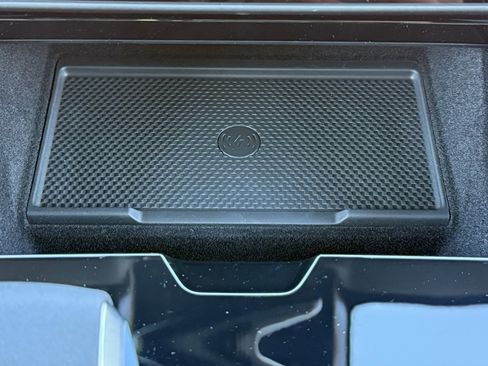 New 2025 Land Rover Range Rover Sport SE image 22