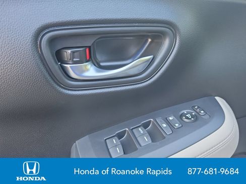 New 2027 Honda HR-V LX image 11
