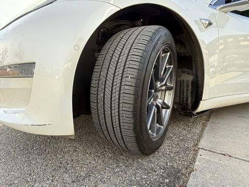 Used 2020 Tesla Model 3 Long Range image 30