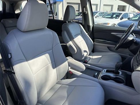 Used 2019 Honda Pilot EX-L image 10