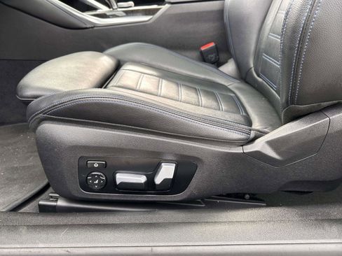 Used 2021 BMW 440i xDrive Coupe w/ Premium Package image 12