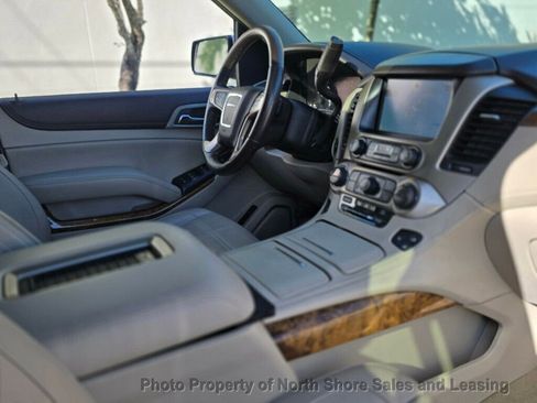 Used 2015 GMC Yukon XL Denali w/ Open Road Package image 30