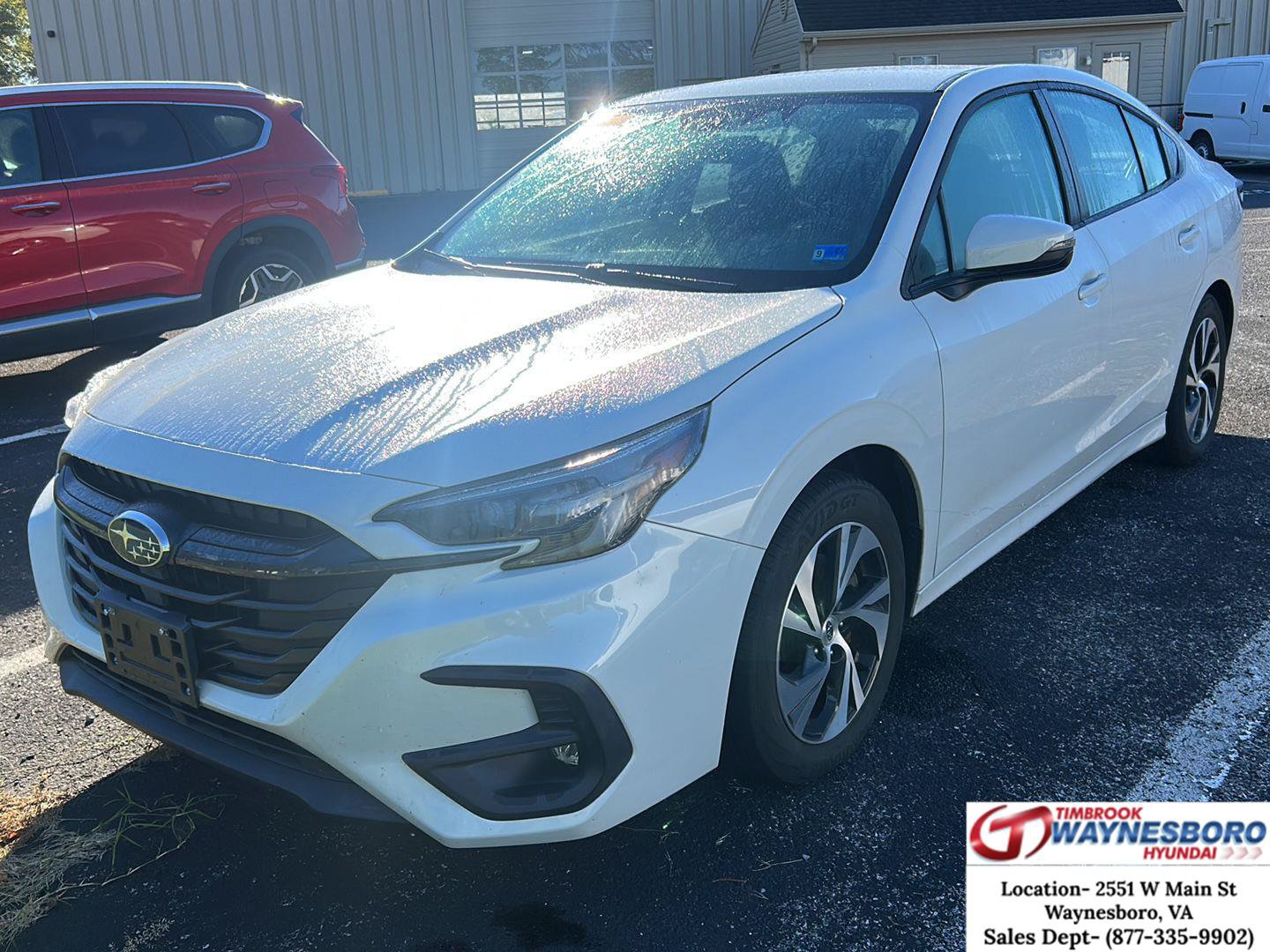 Used 2024 Subaru Legacy Premium AWD/4WD image 1