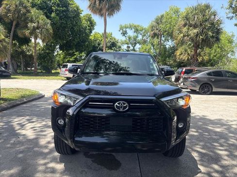 Used 2024 Toyota 4Runner SR5 RWD image 3