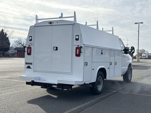 New 2026 Ford E-350 and Econoline 350 Super Duty w/ Power Equipment Group image 3